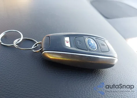 2016 Subaru Outback 2.5I Limited из США, поврежденный, VIN 4S4BSANC4G3210519